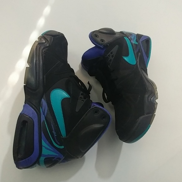 Nike Other - Nike Force basketball sneakers sz 9.5